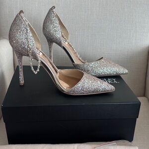 Badgley Mischka Elegant Glitter High Heels